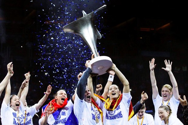 Brzi vlak zvan Budućnost iz Podgorice pregazio Larvik za drugi naslov u Ligi prvakinja