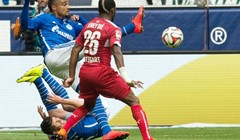 Schalke otpustio Boatenga i Sama nakon očajne igre protiv Kölna