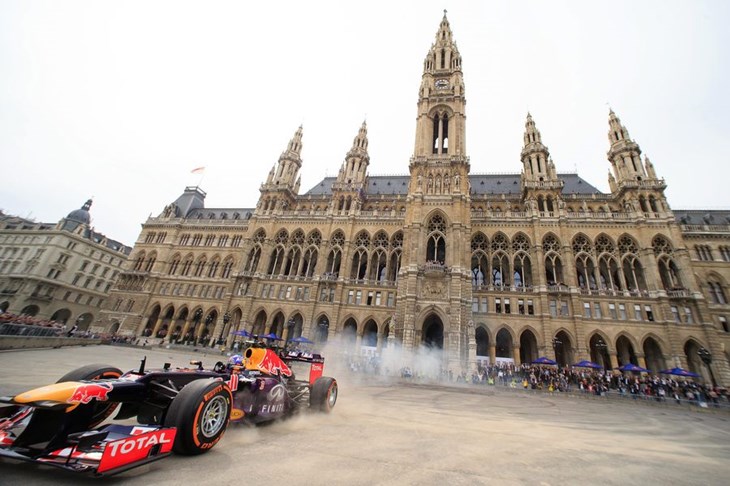 Helmut Marko: "Red Bull će se povući iz Formule 1 ako ne dobije konkurentan motor"