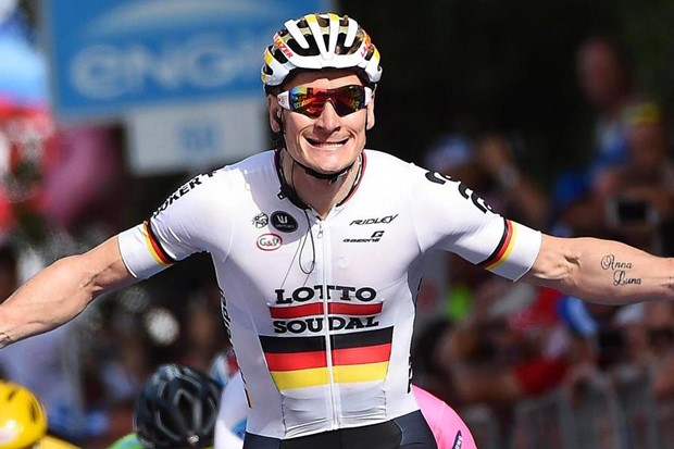 Video: Contador ostao prvi unatoč padu, upitan mu nastavak utrke, Greipel osvojio etapu