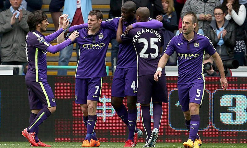 Toure: "Navijači ne trebaju biti zabrinuti, definitivno ostajem u Manchester Cityju"