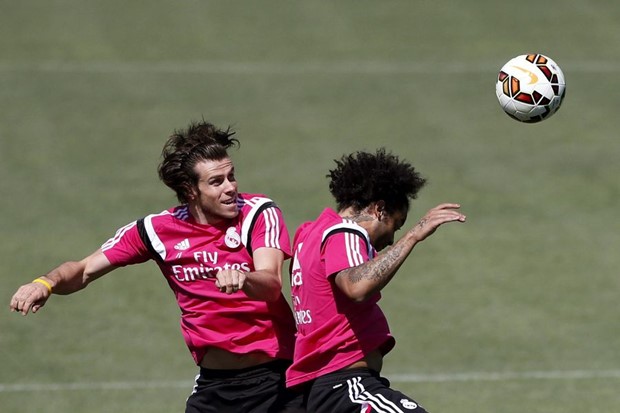 Bale: "Učim, nadam se da ću normalno nastaviti u Realu", Hazard "najsretniji ako Benteke potpiše za Chelsea"