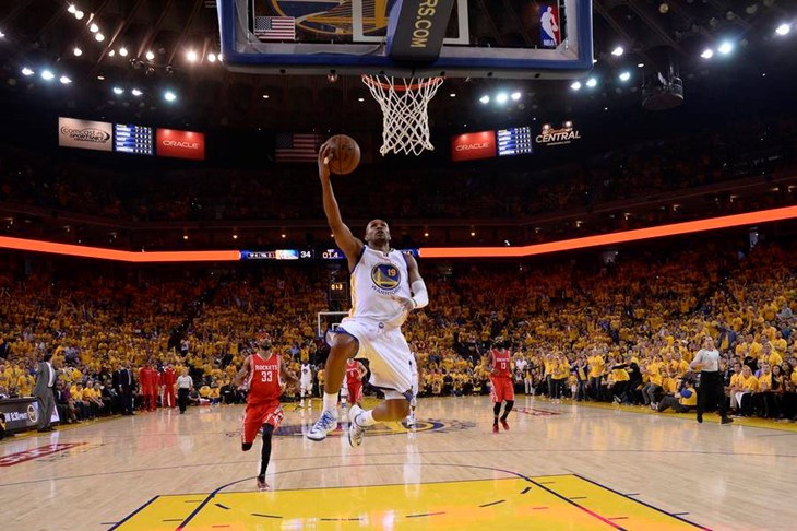 Video: Golden state iščupao i drugu pobjedu, Harden propustio posljednji napad