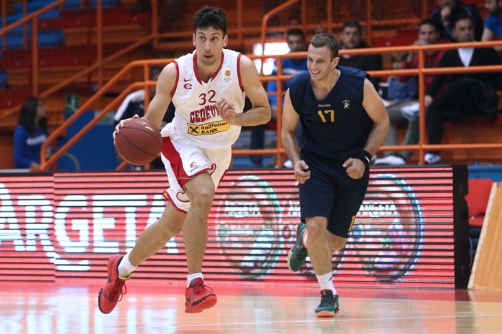 Cedevita lakoćom do pobjede i vodstva u seriji protiv oslabljenog Zagreba