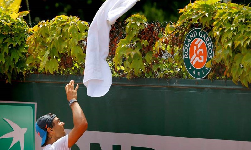 Đoković nastavio dugi pobjednički niz, Nadal lako do drugog kola