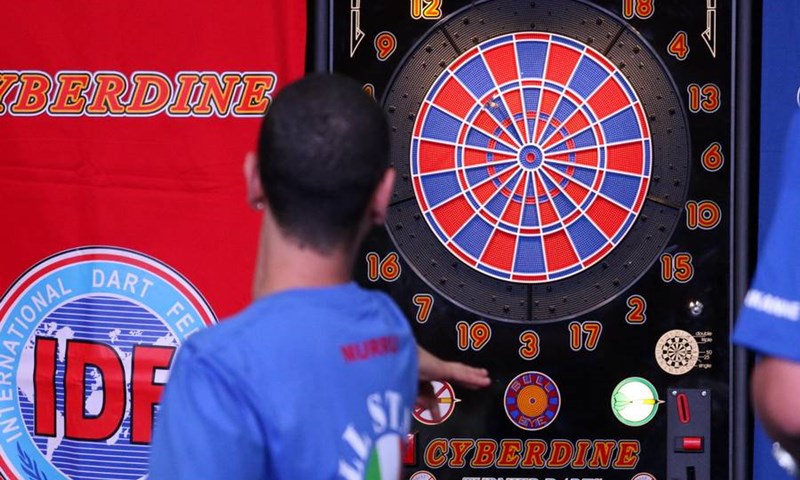 Kako postati profesionalni pikado igrač? Od birtije do svjetskog vrha u nekoliko koraka