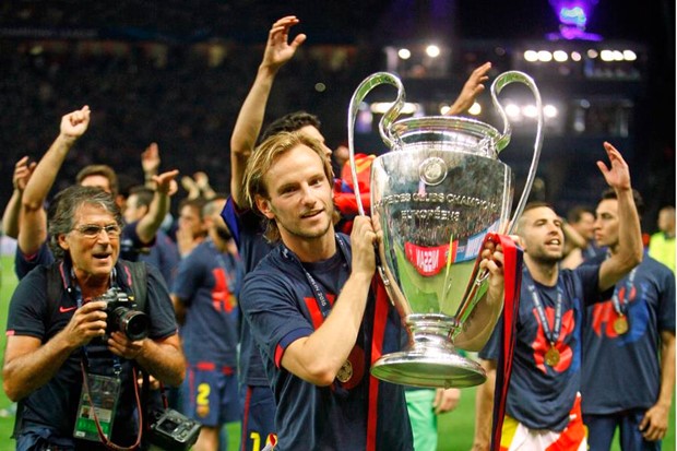 Video: Ronaldov gol s Anfielda najljepši u Ligi prvaka, dva Rakitićeva među prvih pet