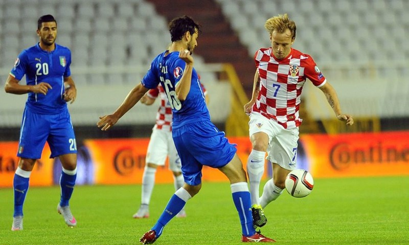 Ivan Rakitić naslijedio Ivana Perišića i osvojio nagradu "Vatrena krila"