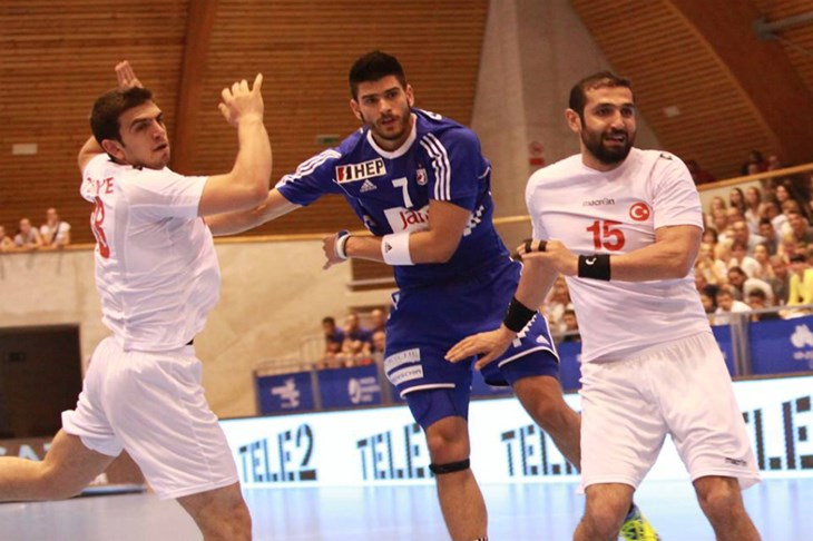 Hrvatska napunila mrežu Turske za potvrdu prvog mjesta u grupi uoči ždrijeba skupina za Euro