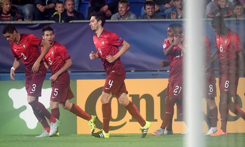 Video: Talijani imali prolaz do 89.  kada se ukazao švedski junak Simon Tibbling