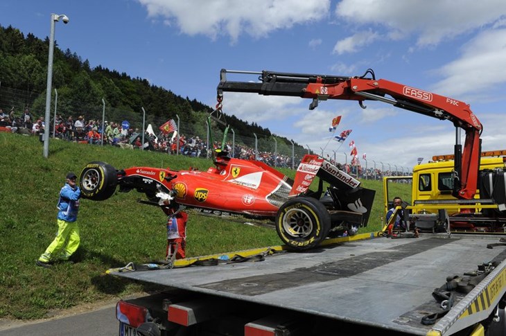 Alonso: "Kimi je imao puno sreće što je završio neozlijeđen"