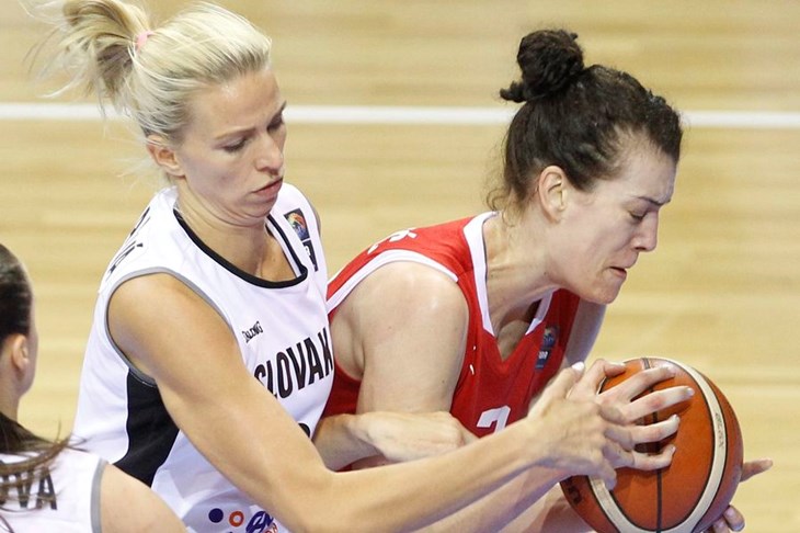 Hrvatska uz nove probleme s ozljedama završila nastup na Europskom prvenstvu porazom od Slovačke