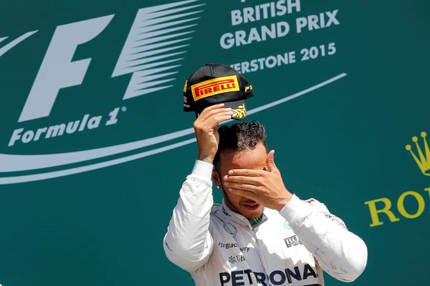 Hamilton: "Prvi put da sam savršeno pogodio", Rosberg: "Zahvalan sam na kiši"