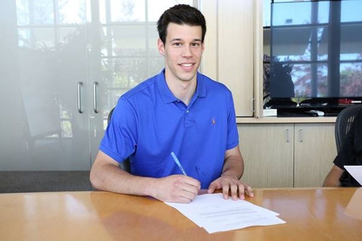 Duje Dukan stavio potpis na trogodišnji ugovor s Cedevitom