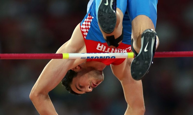 Hrvatski rekord Horvata u skoku s motkom, Andrea Ivančević pobijedila na 60 metara