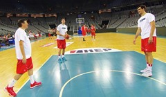 Damjan Rudež i Dario Šarić u nesvakidašnjem sparingu s ministrom Mornarom