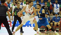 Šok za kraj dana u skupini B, Španjolci poraženi od Talijana