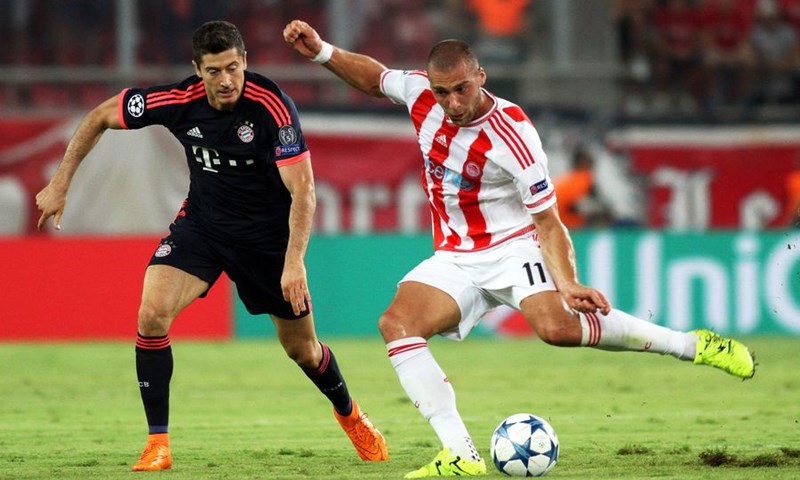 Video: Bayern rutinski do pobjede u Pireju, podjela bodova na Olimpicu, četiri pogotka Bayera