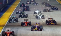 Vettel odnio pobjedu u Singapuru, Hamilton nije završio utrku