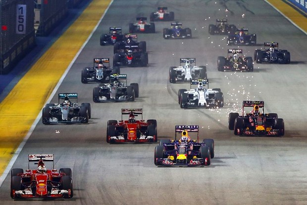 Vettel odnio pobjedu u Singapuru, Hamilton nije završio utrku