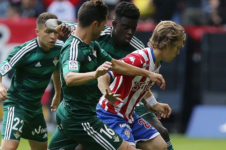 U odličnoj utakmici s čak šest pogodaka, Sporting Gijón i Granada podijelili bodove