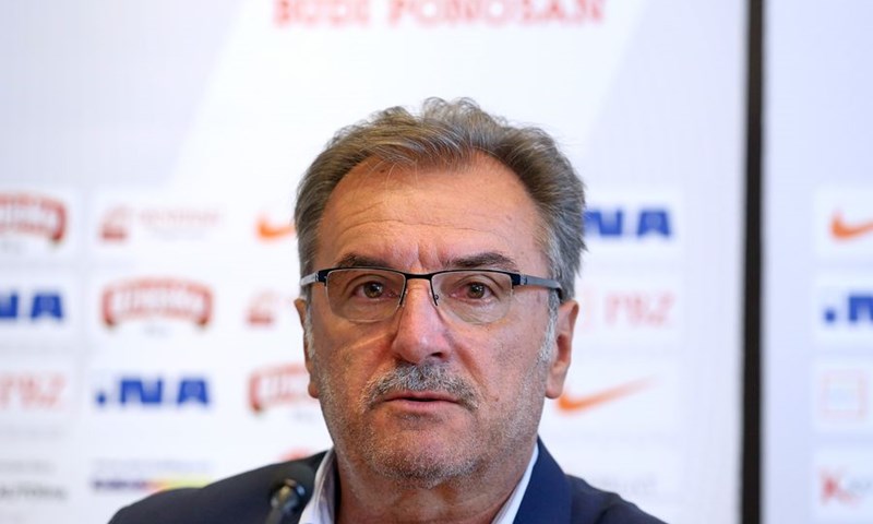 Čačić: "U Francusku ne mislim voditi one koji su zaslužni za plasman, nego one koji mogu kvalitetno odigrati"