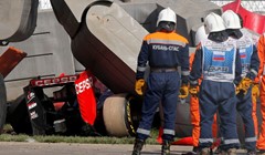 Mercedesi najbrži u kvalifikacijama u Sočiju, Sainz bez većih posljedica nakon teškog izlijetanja