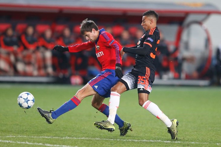 Bez pogodaka u Parizu, Šahtar u problemima, remi u Moskvi