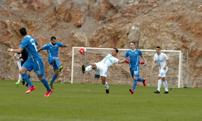 Video: Rijeka srušila Dinamo pogotkom u 90. i bacila Modre na treće mjesto
