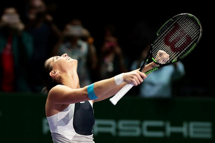 Flavia Pennetta pobjedom protiv Radwanske zadržala šanse za prolazak skupine