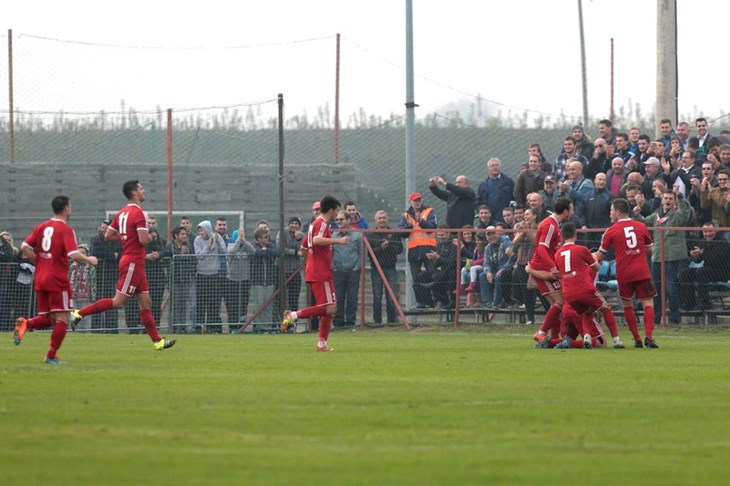 Mladost u Ždralovima vrlo lako eliminirala Oriolik i izborila osminu finala protiv Hajduka