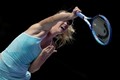 Šarapova povukla Radwansku u polufinale, Pennetta završila karijeru