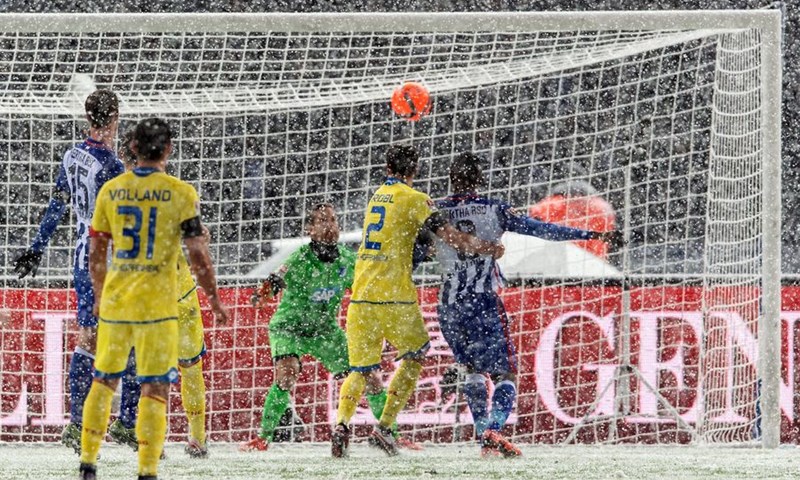 VIDEO: Hertha kroz snježno nevrijeme do pobjede za četvrto mjesto