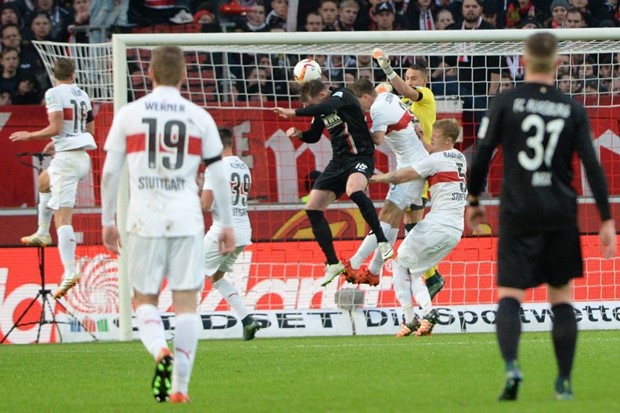 Jan-Ingwer Callsen-Bracker susret u Beogradu završio s lomom noge