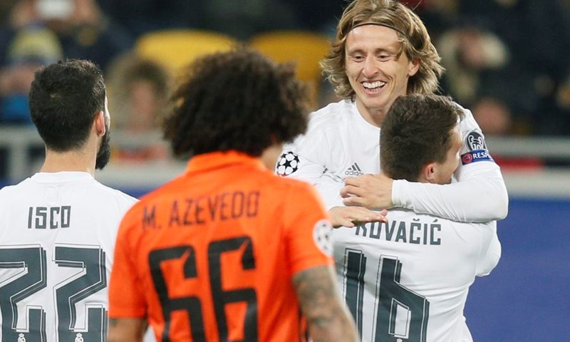 Mateo Kovačić nije među putnicima za derbi u Barceloni