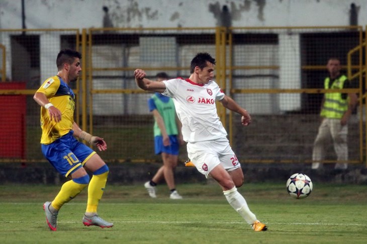 Zagreb s tri igrača manje do boda u Zaprešiću, Herceg obranio penal na kraju susreta