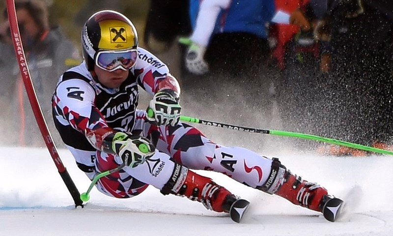 Hirscher do uvjerljive pobjede u Val d'Isereu, Zubčić završio 13.