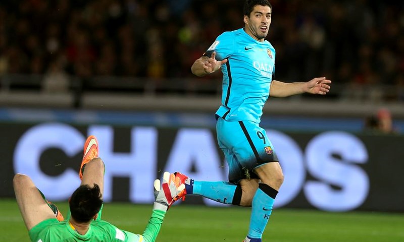 VIDEO: Barcelona i bez Messija prejaka za Kineze, hat-trick Suareza