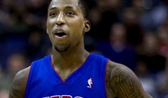 VIDEO: Detroit Pistonsi tijesno slavili na Floridi, Dallasu poraz u Torontu