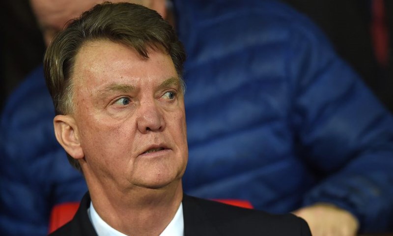 Treba li Manchester United otpustiti ili zadržati trenera?