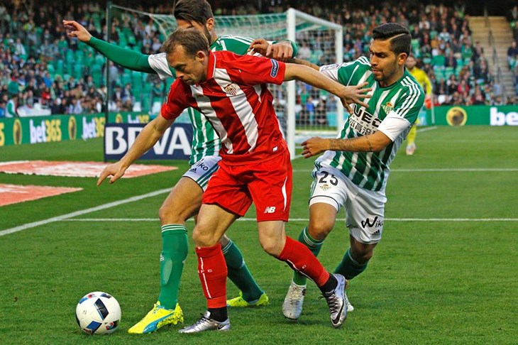 VIDEO: Sevilla slavila na "najtežem gostovanju" kod Betisa