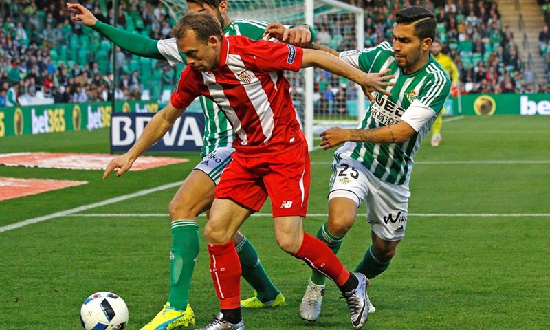 VIDEO: Sevilla slavila na "najtežem gostovanju" kod Betisa