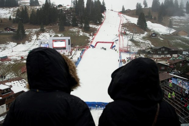 Veleslalom za skijaše otkazan, nedjeljni slalom još uvijek u rasporedu