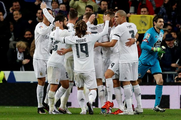 VIDEO: Bale i Benzema uljepšali Zidaneov debi, Real Madrid napunio mrežu Deportiva
