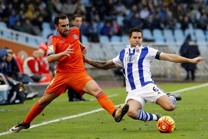 Paco Alcacer poslan na posudbu u dortmundsku Borussiju