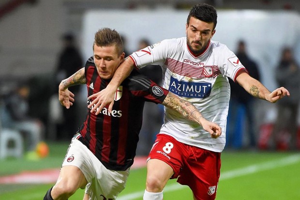 VIDEO: Milan pobjedom protiv Carpija do polufinala Coppa Italije