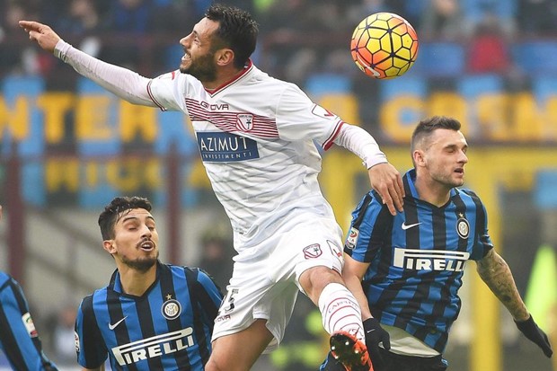 VIDEO: Napoli nastavio seriju pobjeda, Inter kiksao na San Siru protiv Carpija
