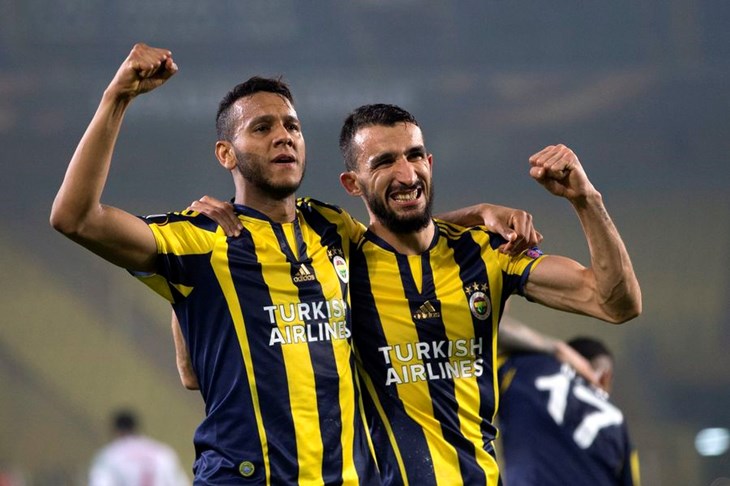 VIDEO: Tudoru poraz u još jednom derbiju, Fenerbahče sretno slavio u sudačkoj nadoknadi