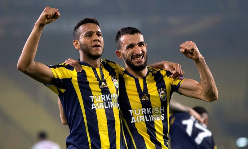 VIDEO: Tudoru poraz u još jednom derbiju, Fenerbahče sretno slavio u sudačkoj nadoknadi