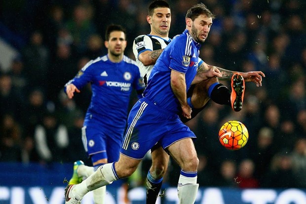 Mitrović zbog ozljede ligamenta koljena pauzira nekoliko tjedana